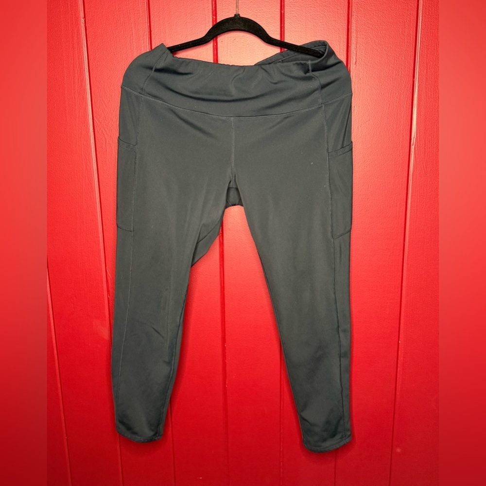 Athleta Black High Rise Leggings with Pockets - XL - Picture 5 of 5